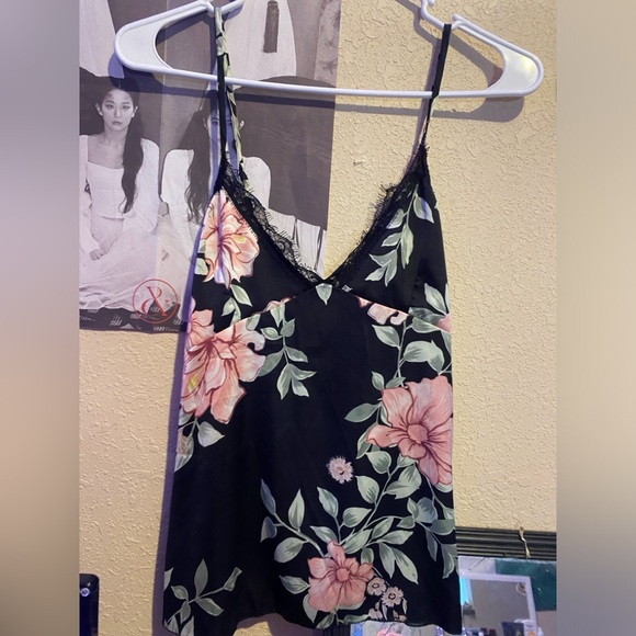 S lingerie sleeping tank top - Picture 1 of 3